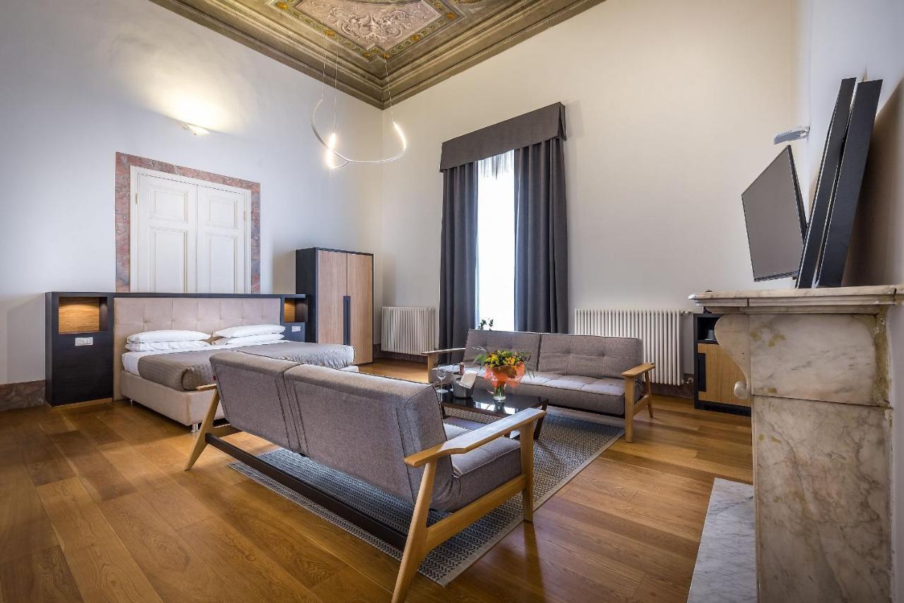 Residenza D'Epoca Al Numero 8 Firenze Eksteriør bilde